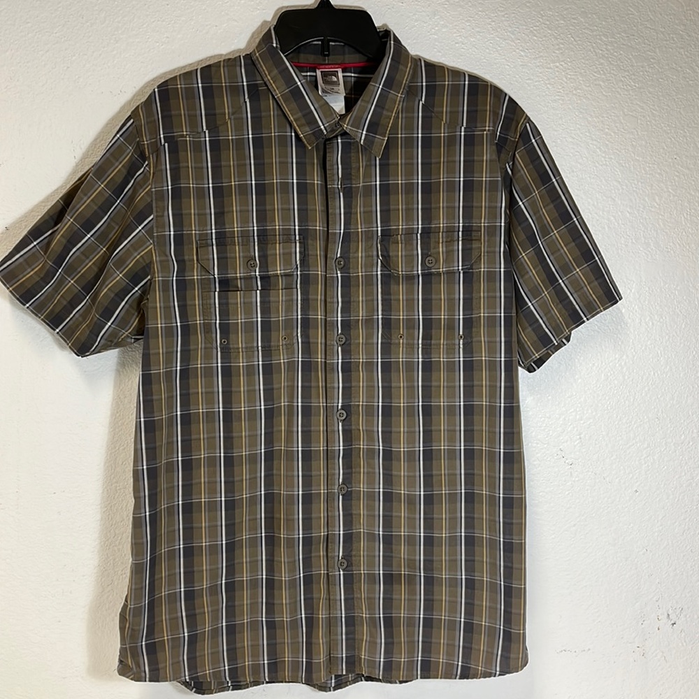 The North Face Men’s Short Sleeve Button Down Shirt L